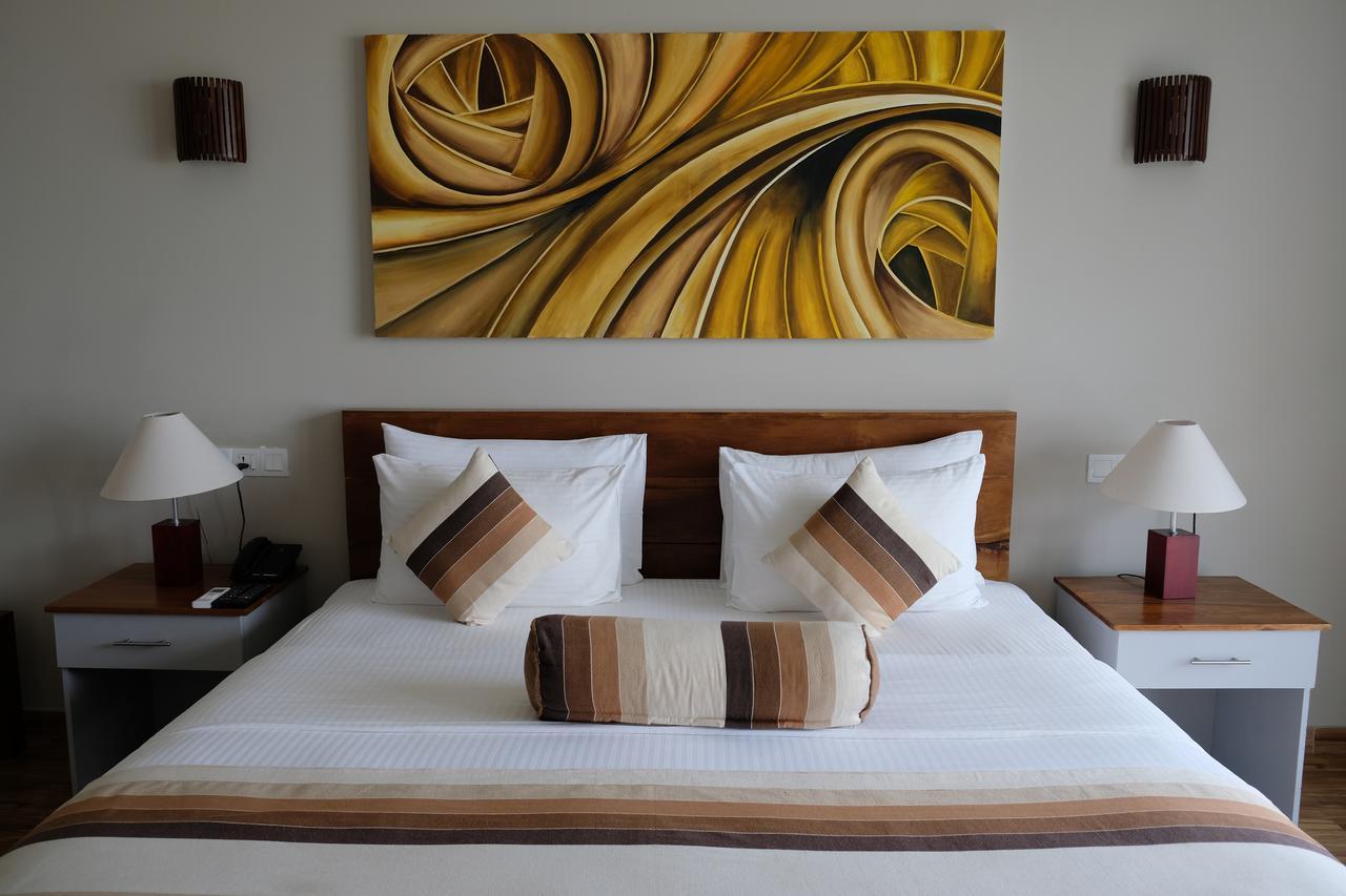 Twenty-Two Weligambay Hotel Weligama Eksteriør billede