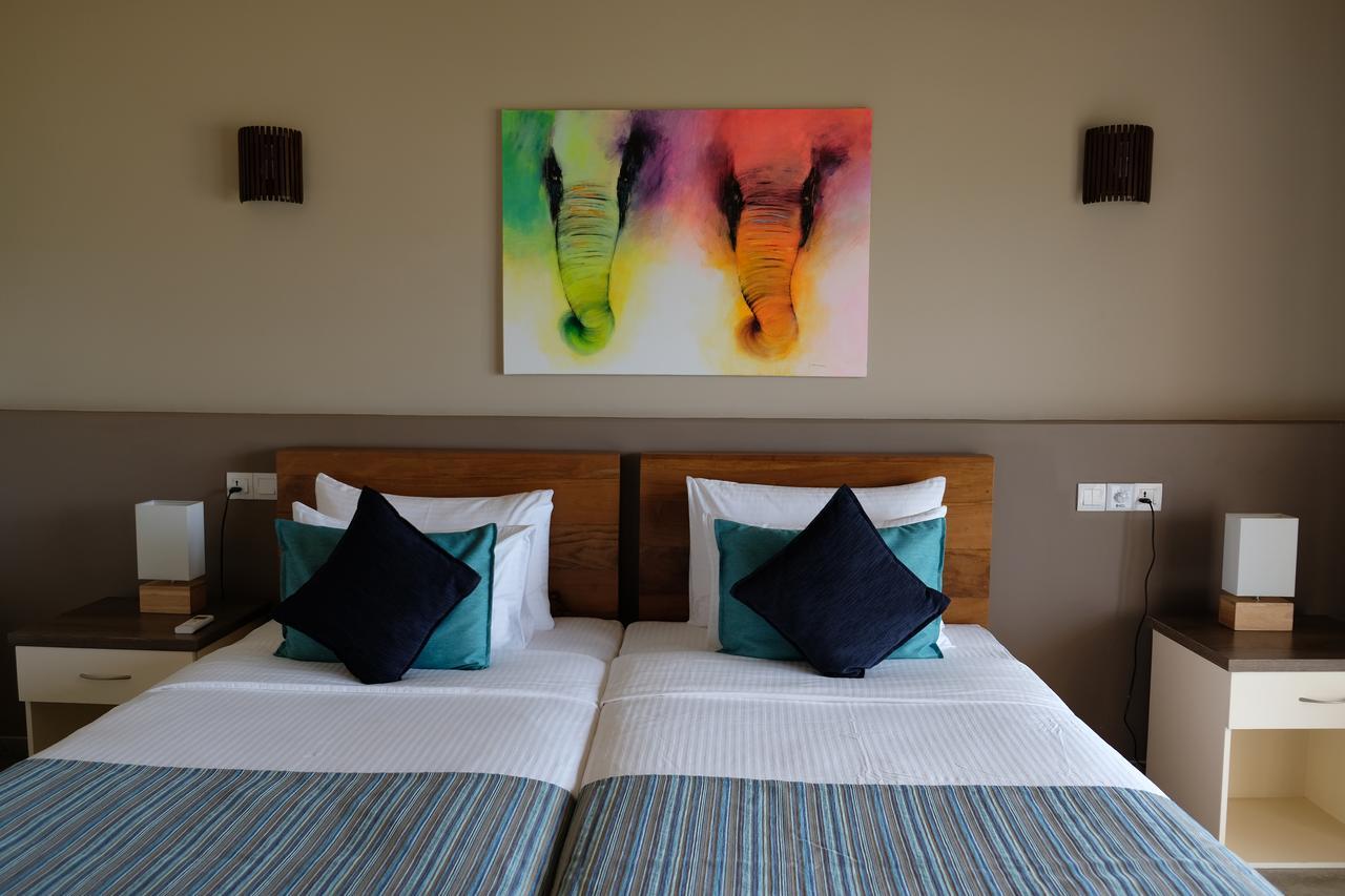 Twenty-Two Weligambay Hotel Weligama Eksteriør billede