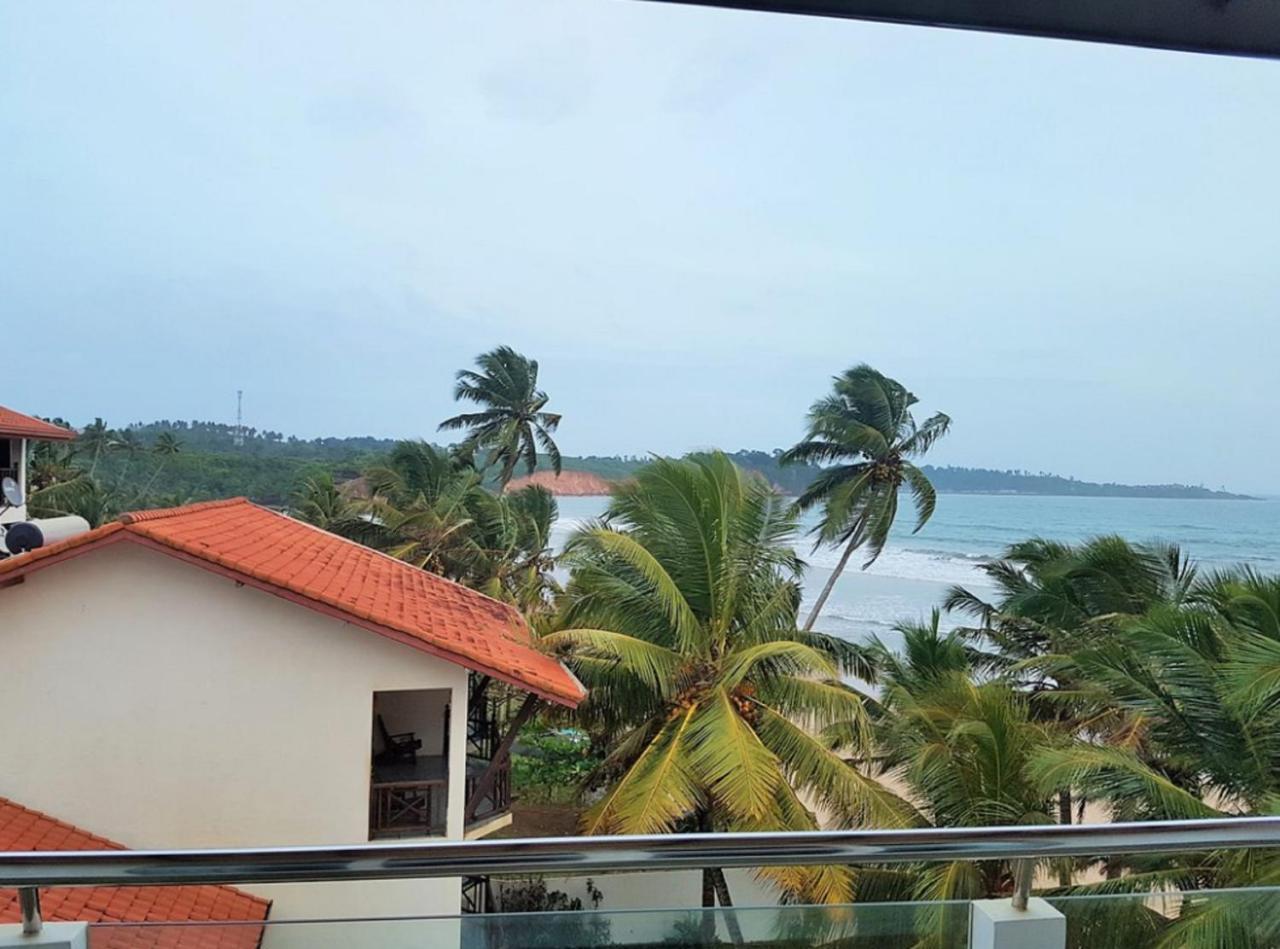 Twenty-Two Weligambay Hotel Weligama Eksteriør billede