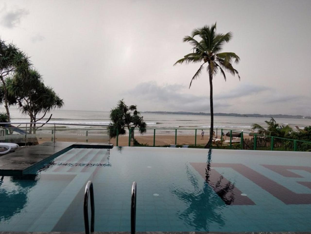 Twenty-Two Weligambay Hotel Weligama Eksteriør billede