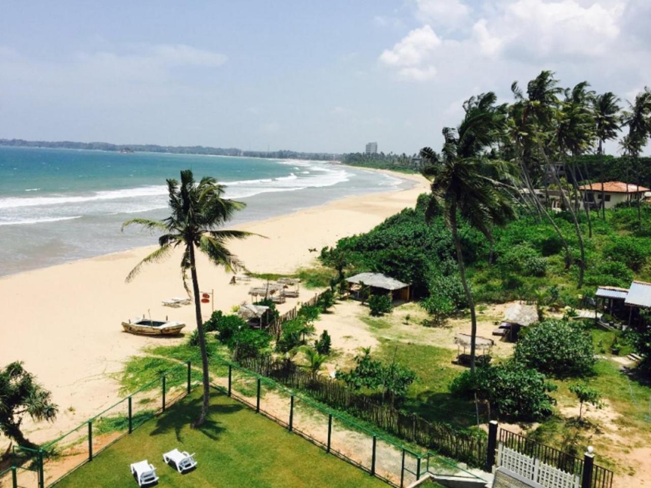 Twenty-Two Weligambay Hotel Weligama Eksteriør billede